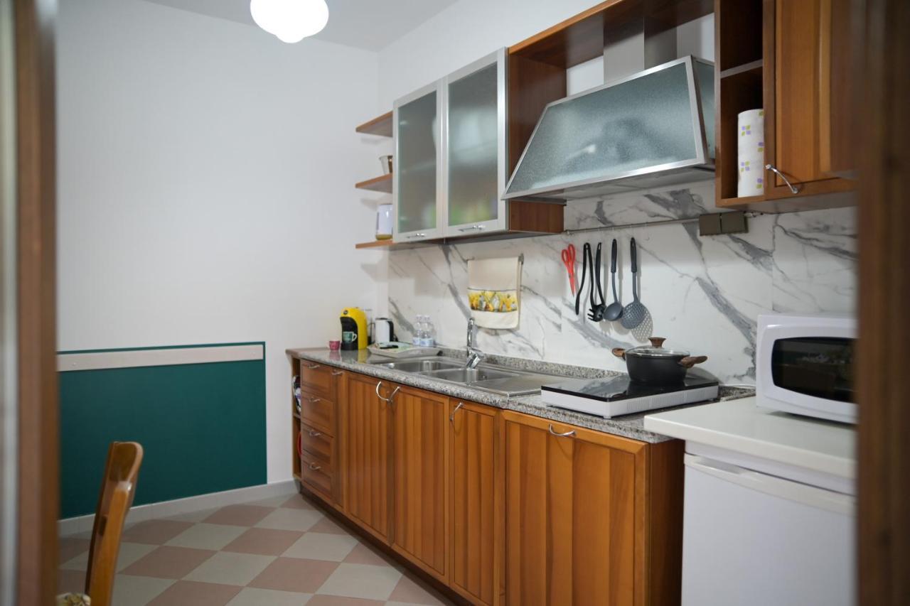 B&B Apartment 1970 لاوريا إنفيريوري المظهر الخارجي الصورة